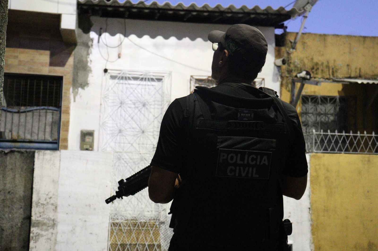 Homem é preso em Macaíba suspeito de roubo a posto de combustíveis