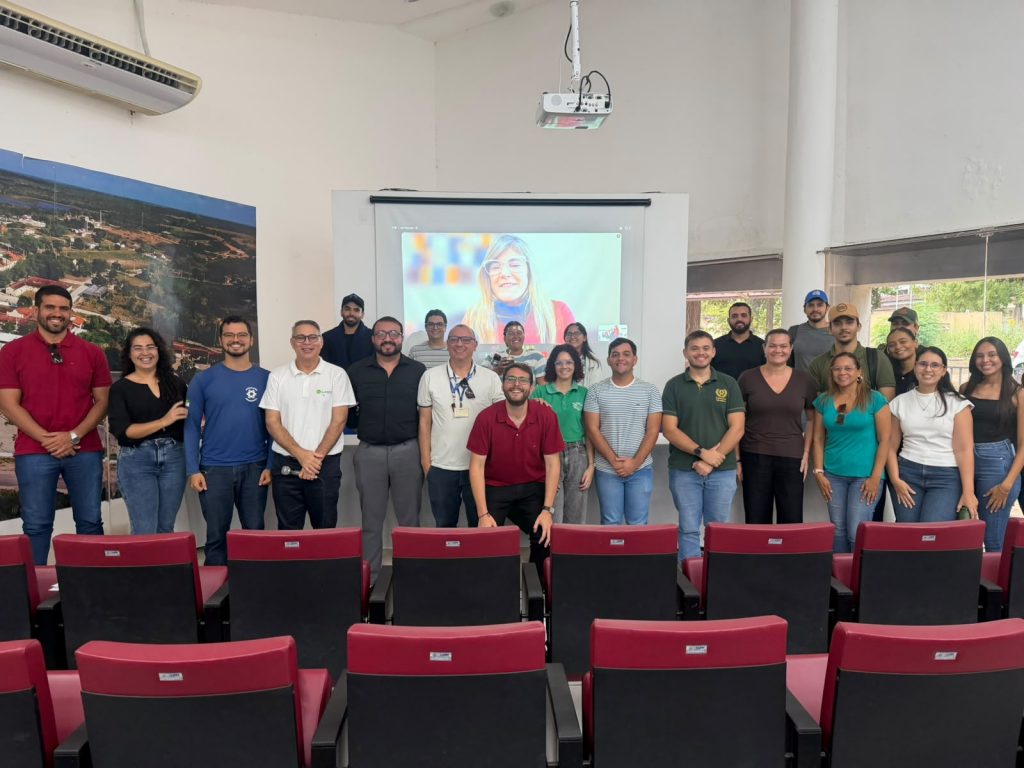 EAJ/UFRN fortalece internacionalização e celebra um ano de parceria com universidade argentina